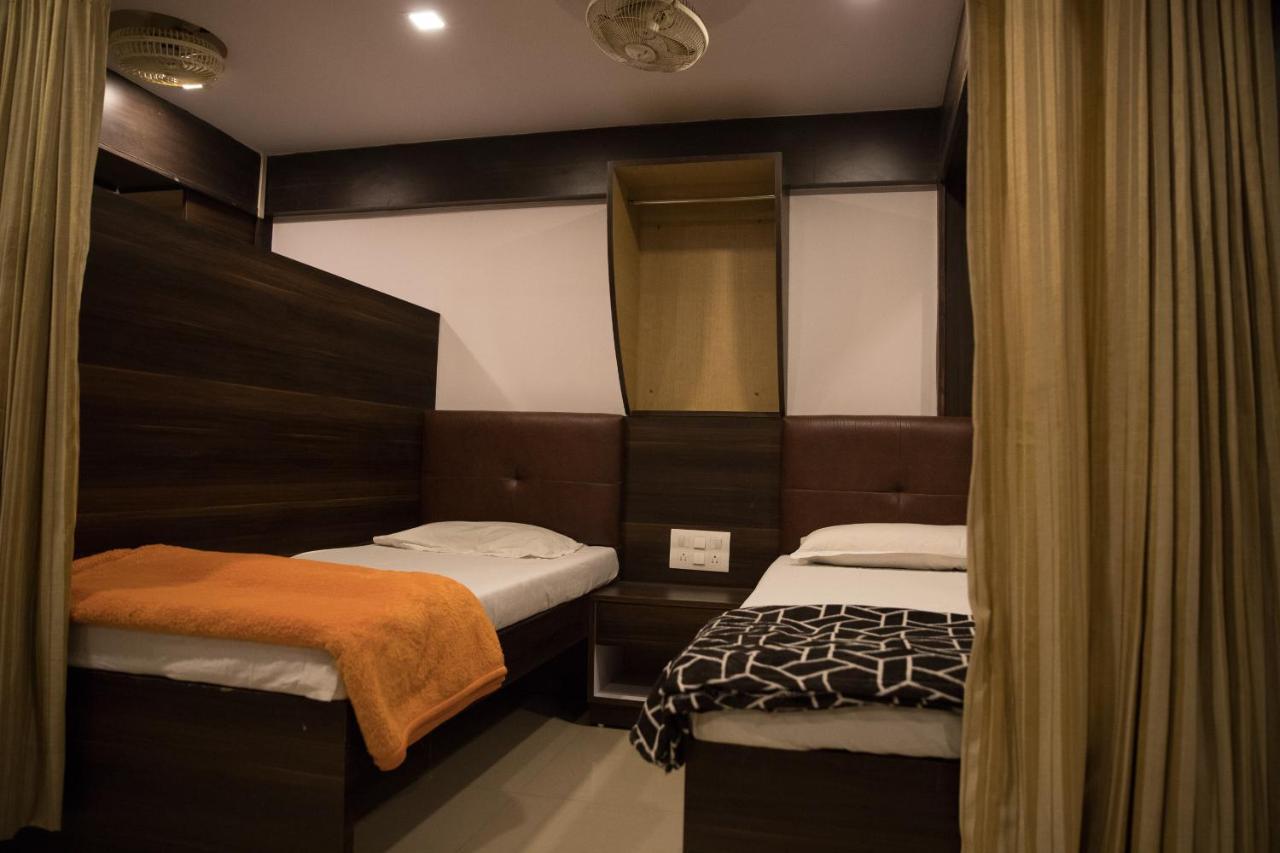 Hotel Alibaba Bombaj Exteriér fotografie